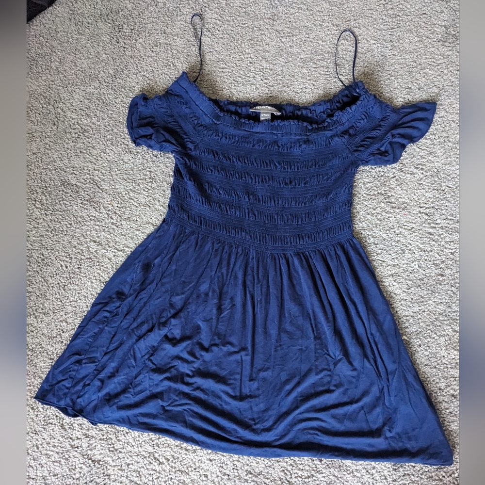 A Pea in the Pod Maternity blouse. Size Small. Barely used. Great condition.